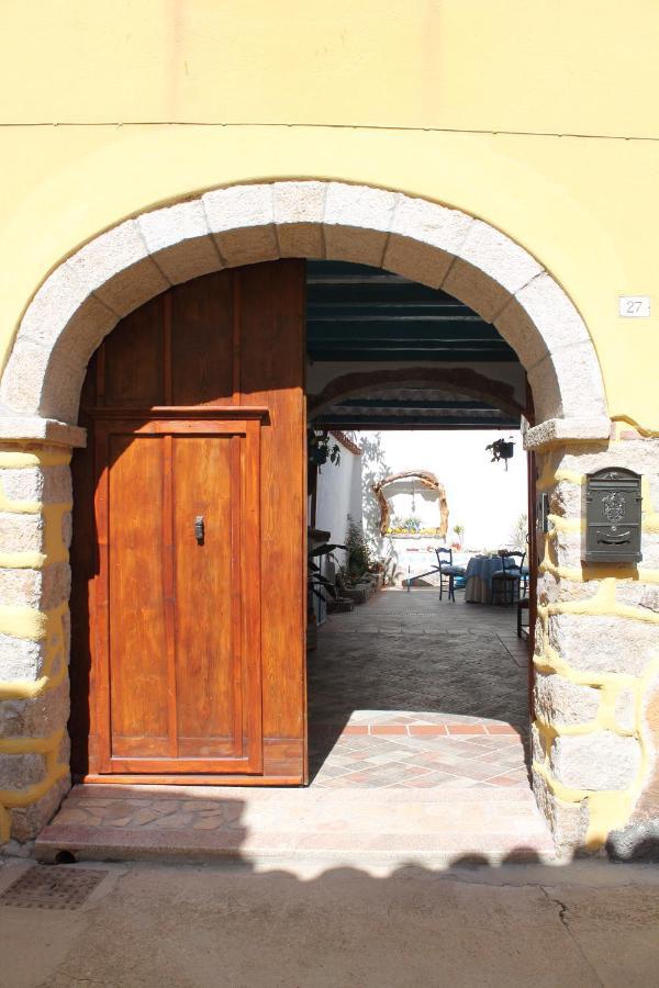 B&B Piazza Municipio Сан Вито Екстериор снимка
